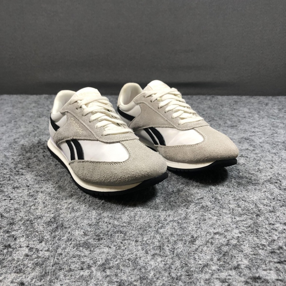 Reebok Shoes Womens Size 8‎ White Gray Suede Retro Runner Comfort Sneakers